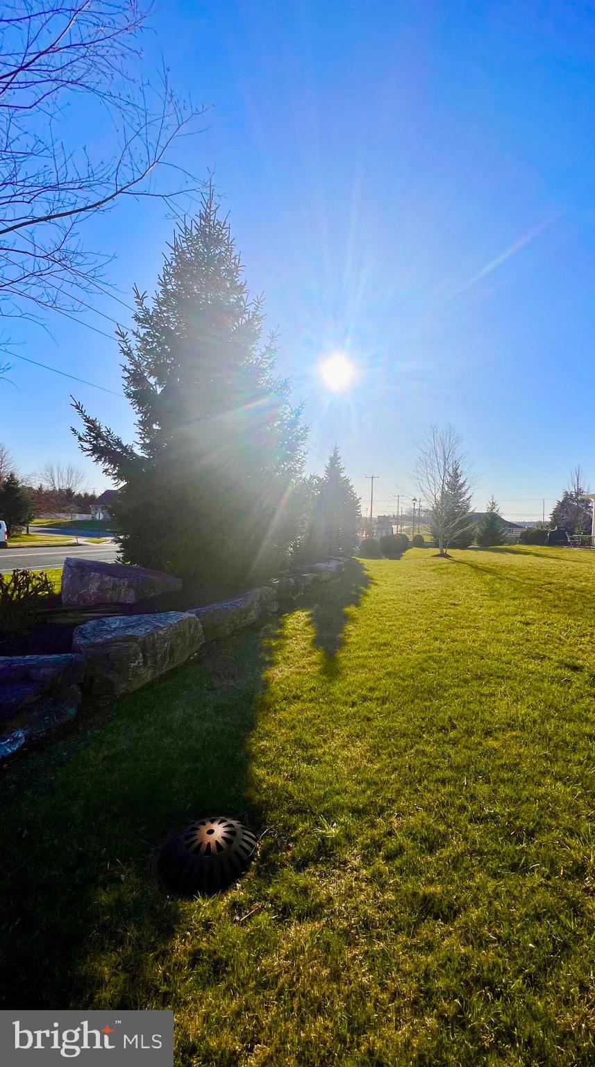 106 Windermere Dr