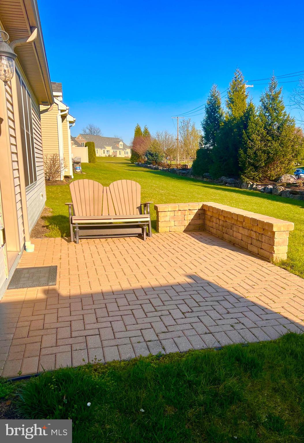 106 Windermere Dr