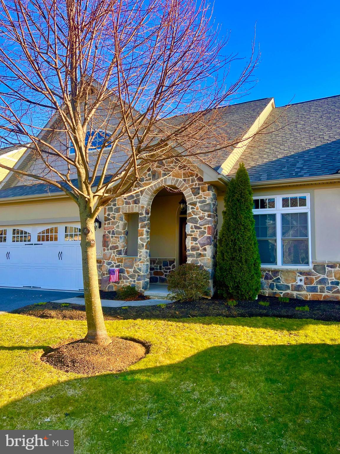 106 Windermere Dr