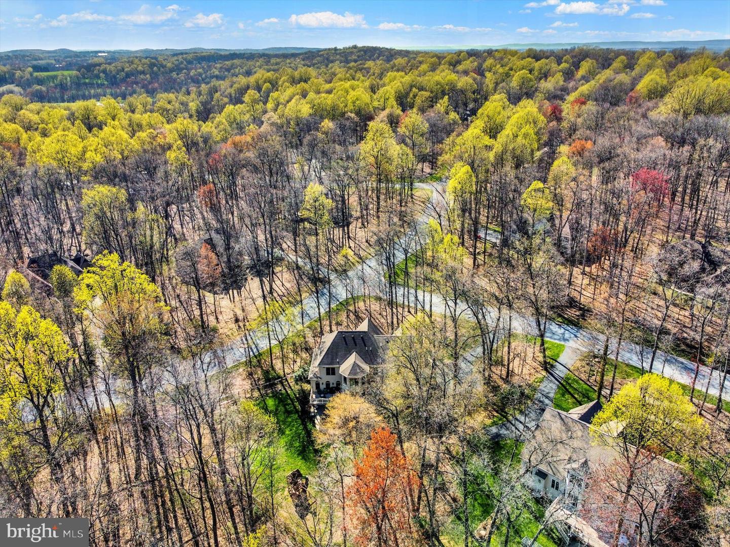 6 Mockingbird Ln