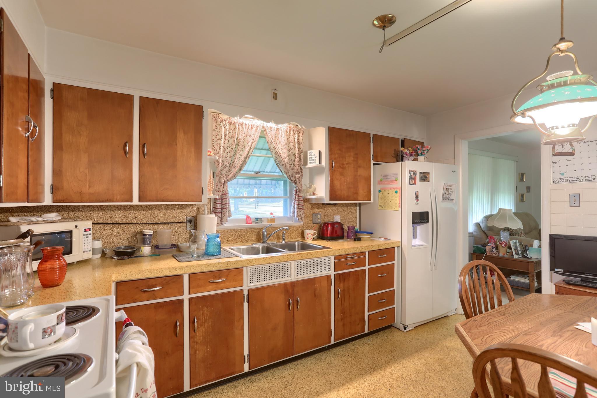 228 S Forge Rd
