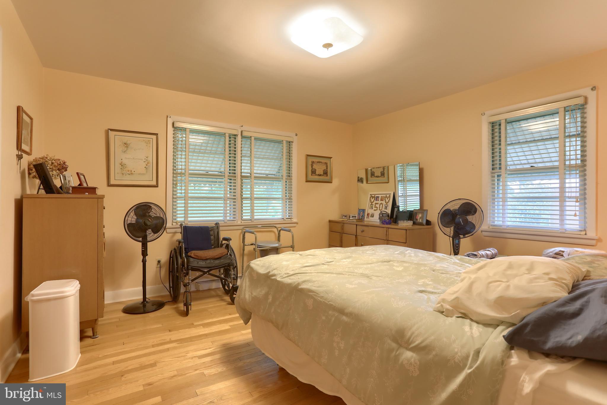 228 S Forge Rd
