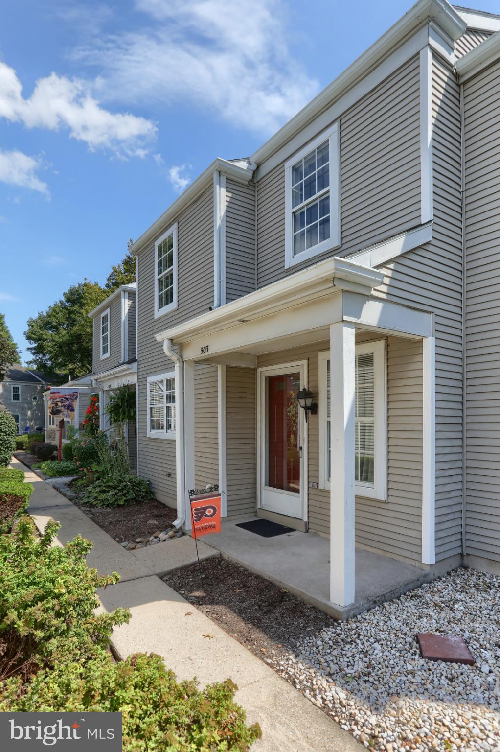 503 BARRINGTON COURT