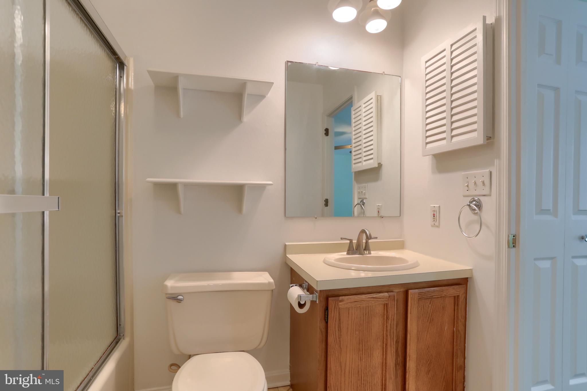 503 BARRINGTON COURT