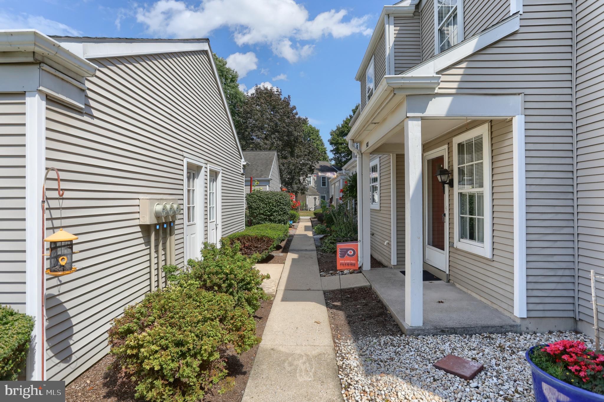 503 BARRINGTON COURT