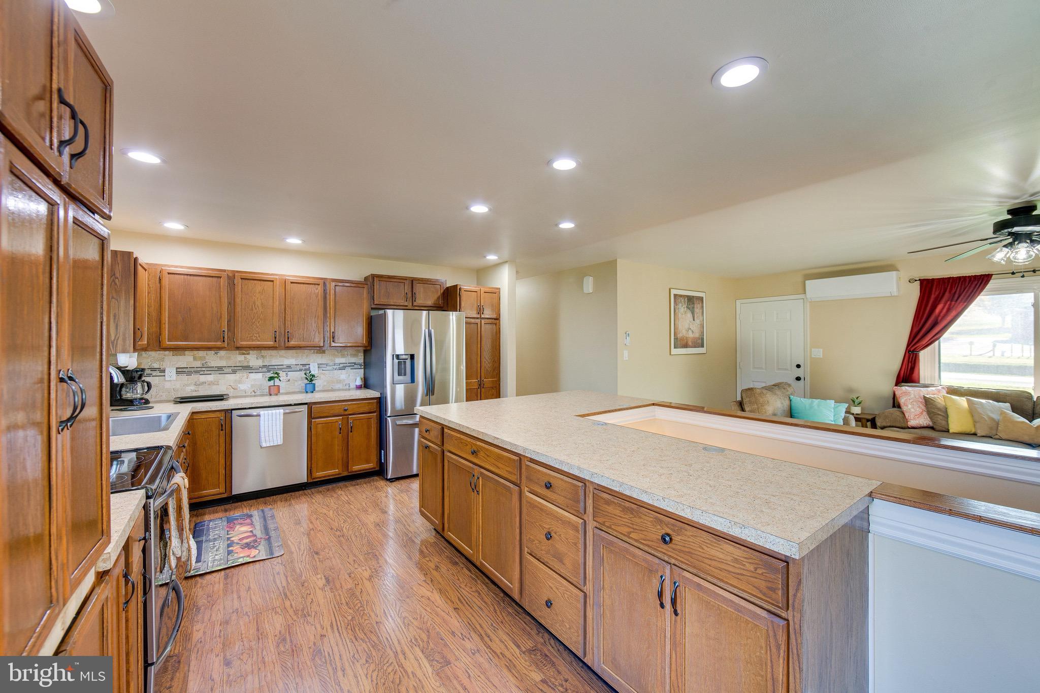 5599 ELIZABETHTOWN RD