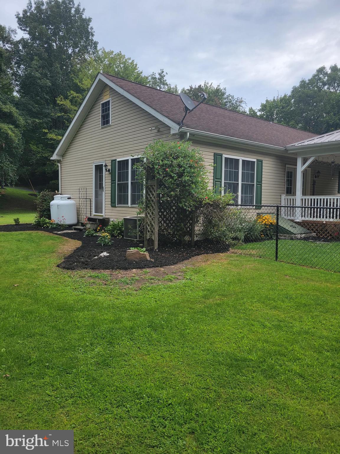 279 Hickory Ridge Rd