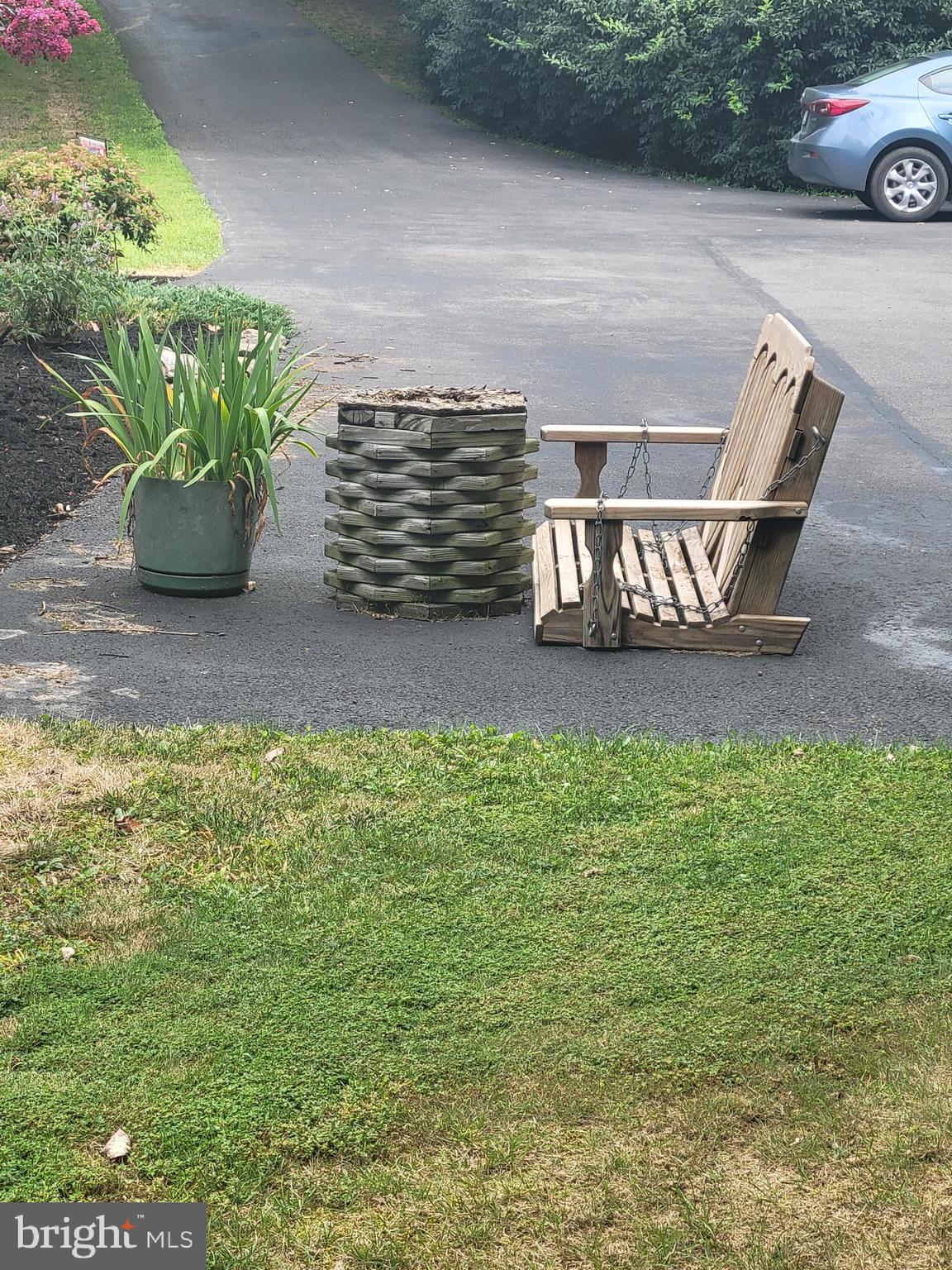 279 Hickory Ridge Rd