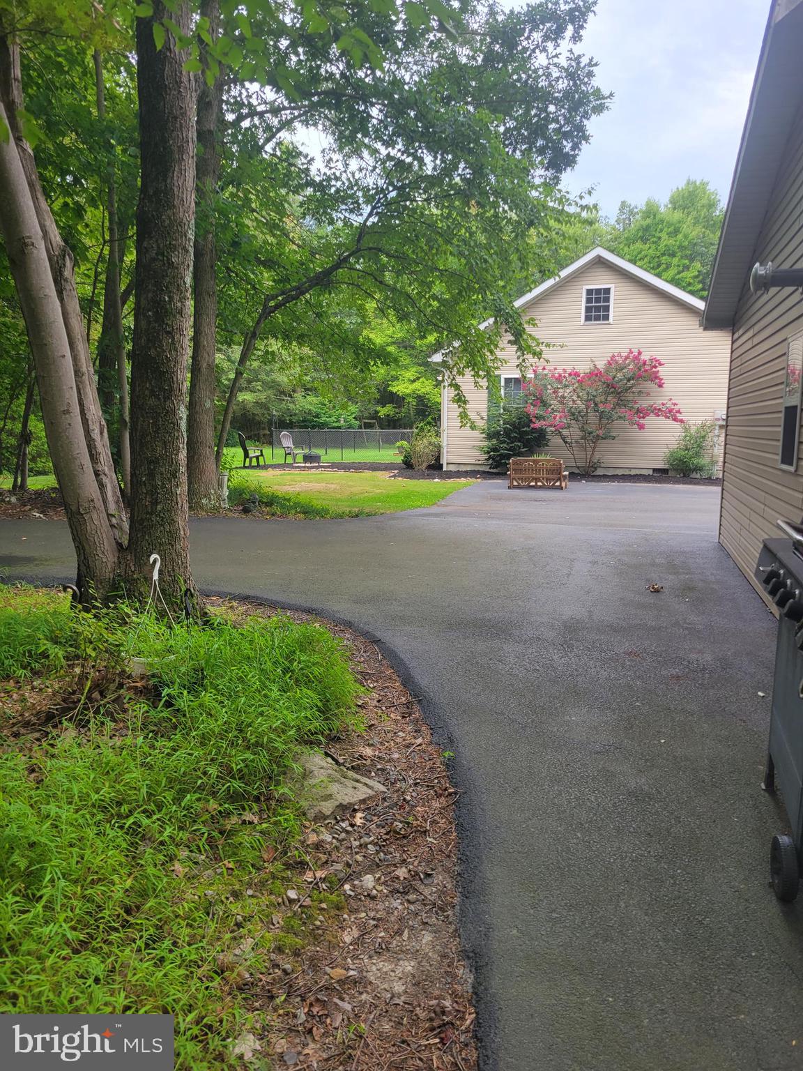 279 Hickory Ridge Rd