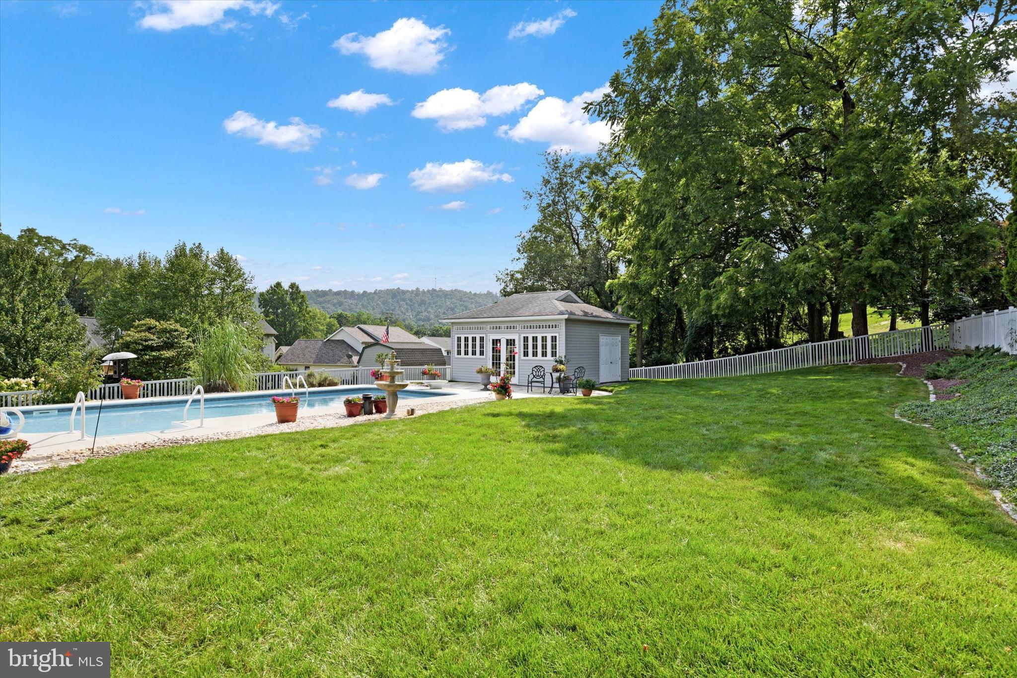 403 Hidden Valley Rd