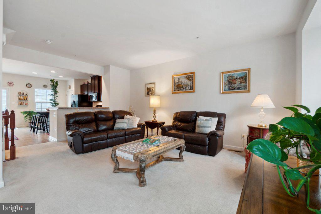 1280 Rannoch Ln #124