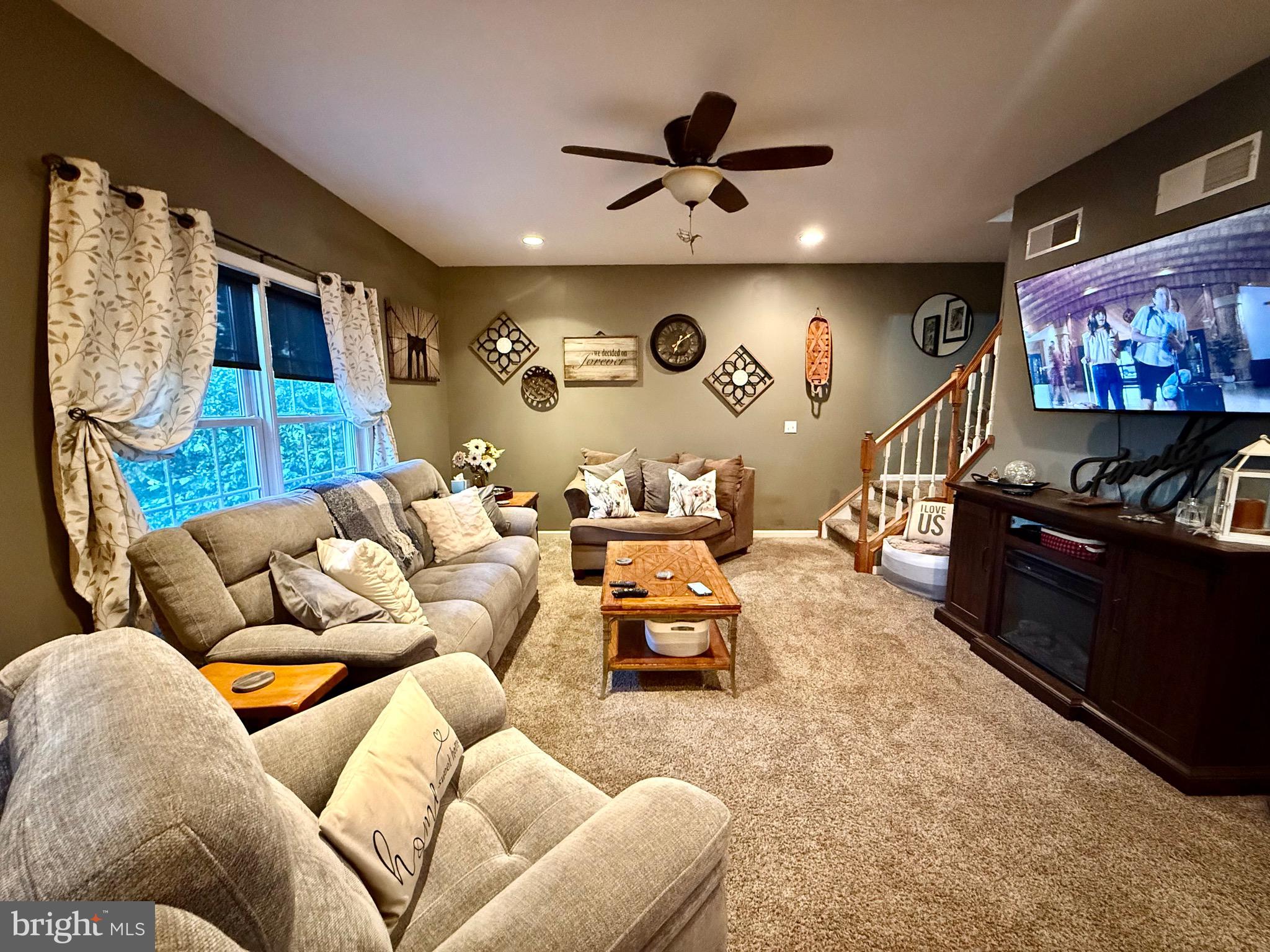 205 REESER DRIVE