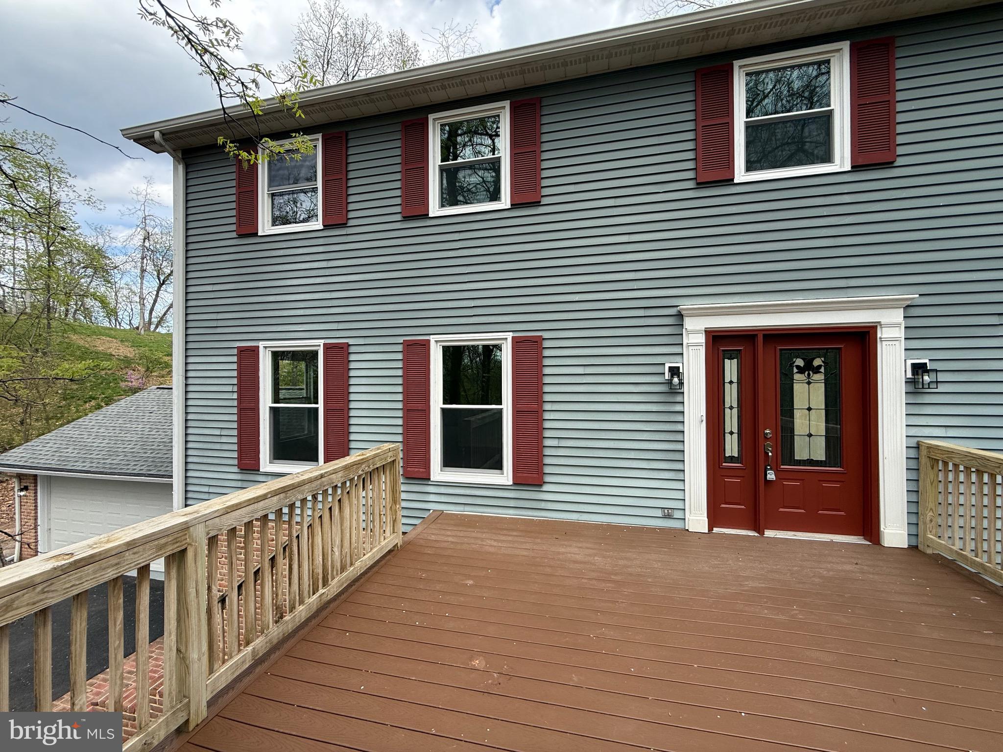 11 PINE TREE DRIVE