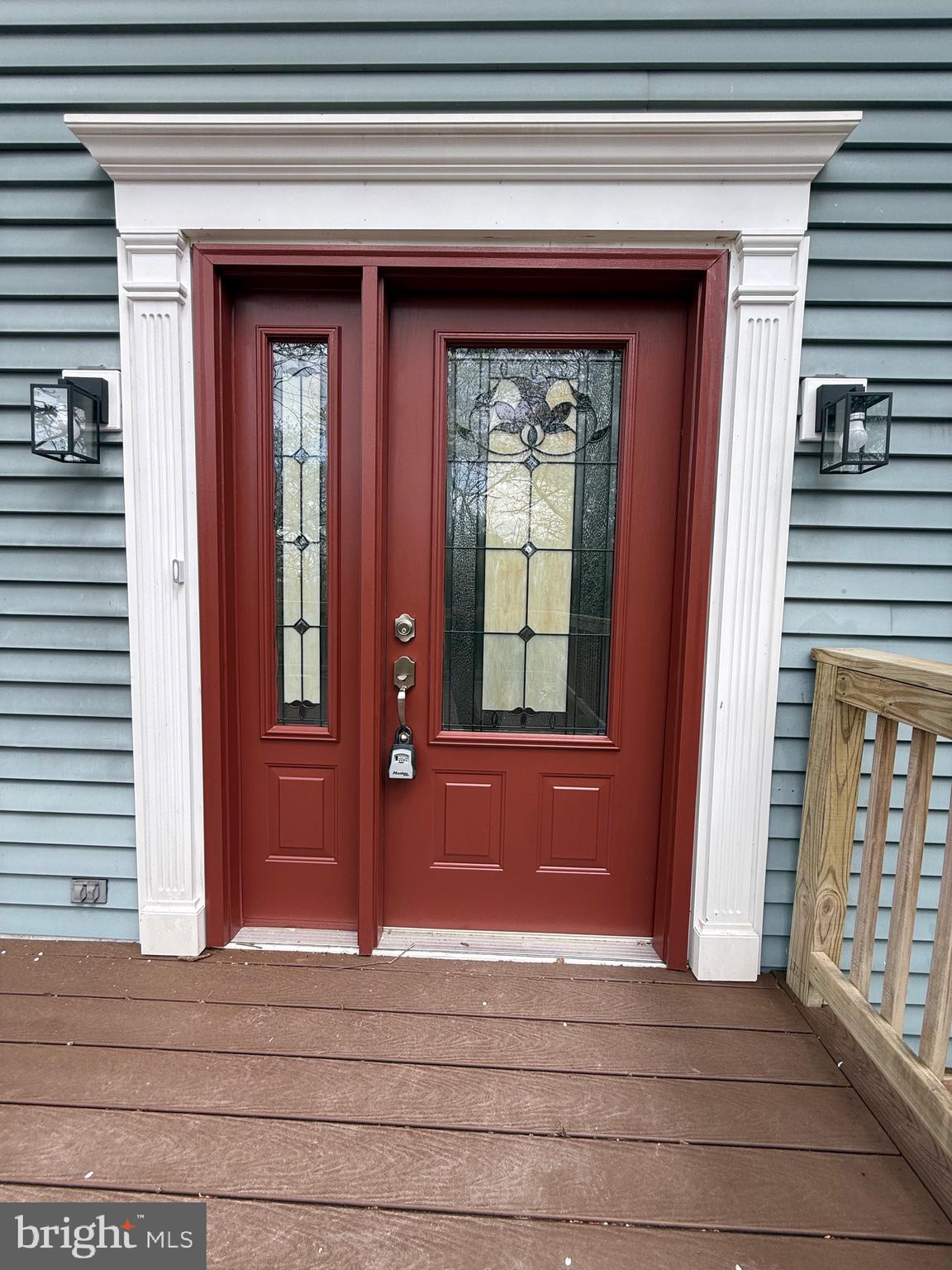 11 PINE TREE DRIVE