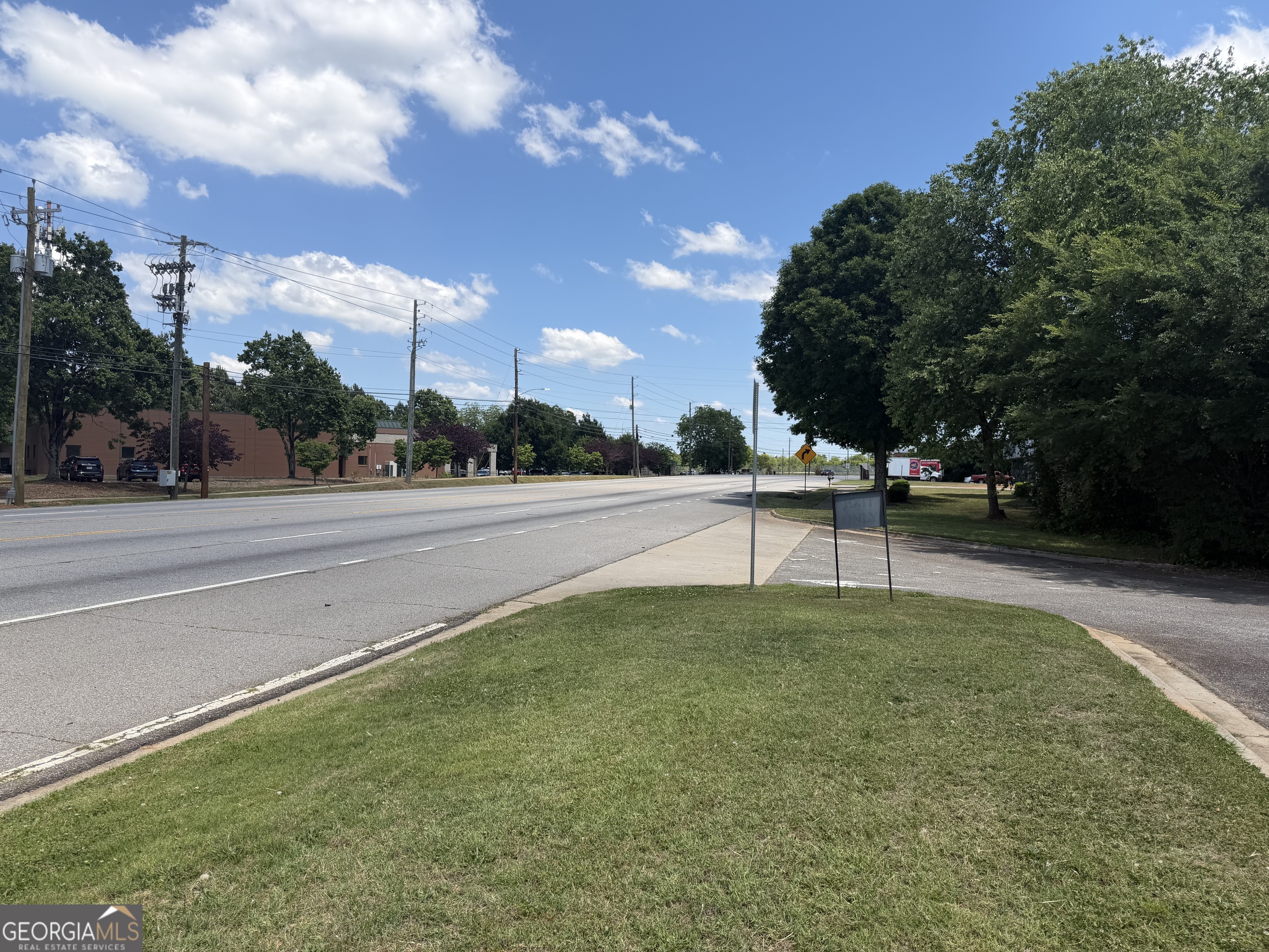 2900 Lexington Road