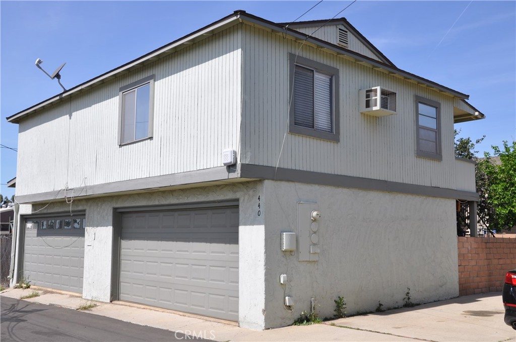440 W 2nd Street