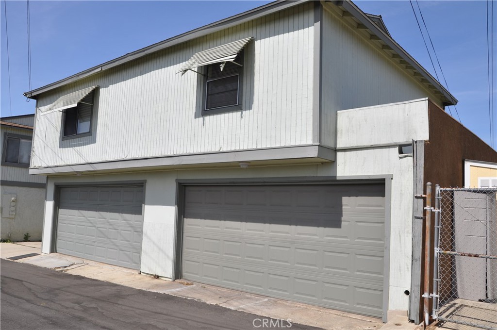 440 W 2nd Street