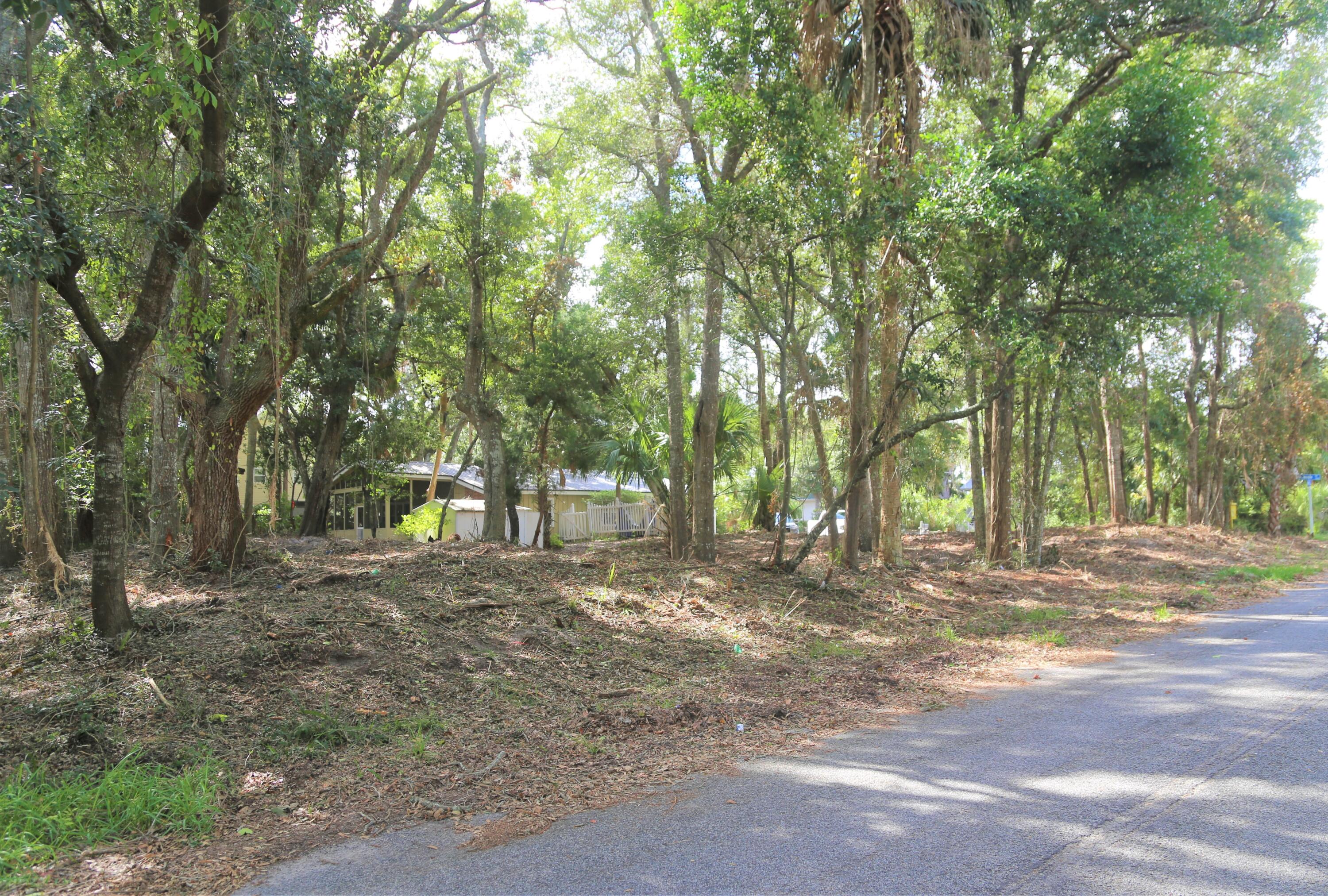 1502 Jungle Road