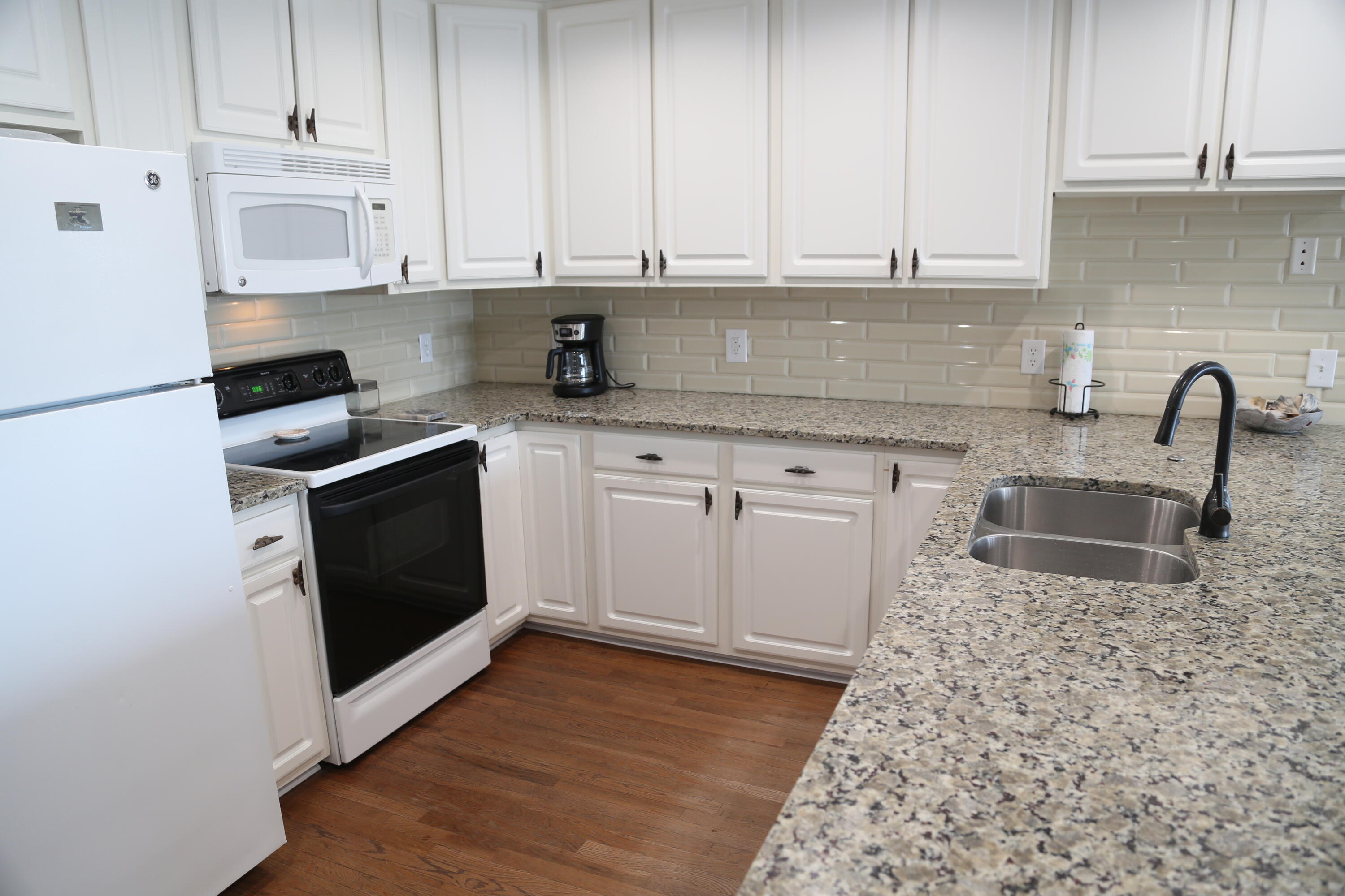 126 Jungle Road # A Unit: 6 A