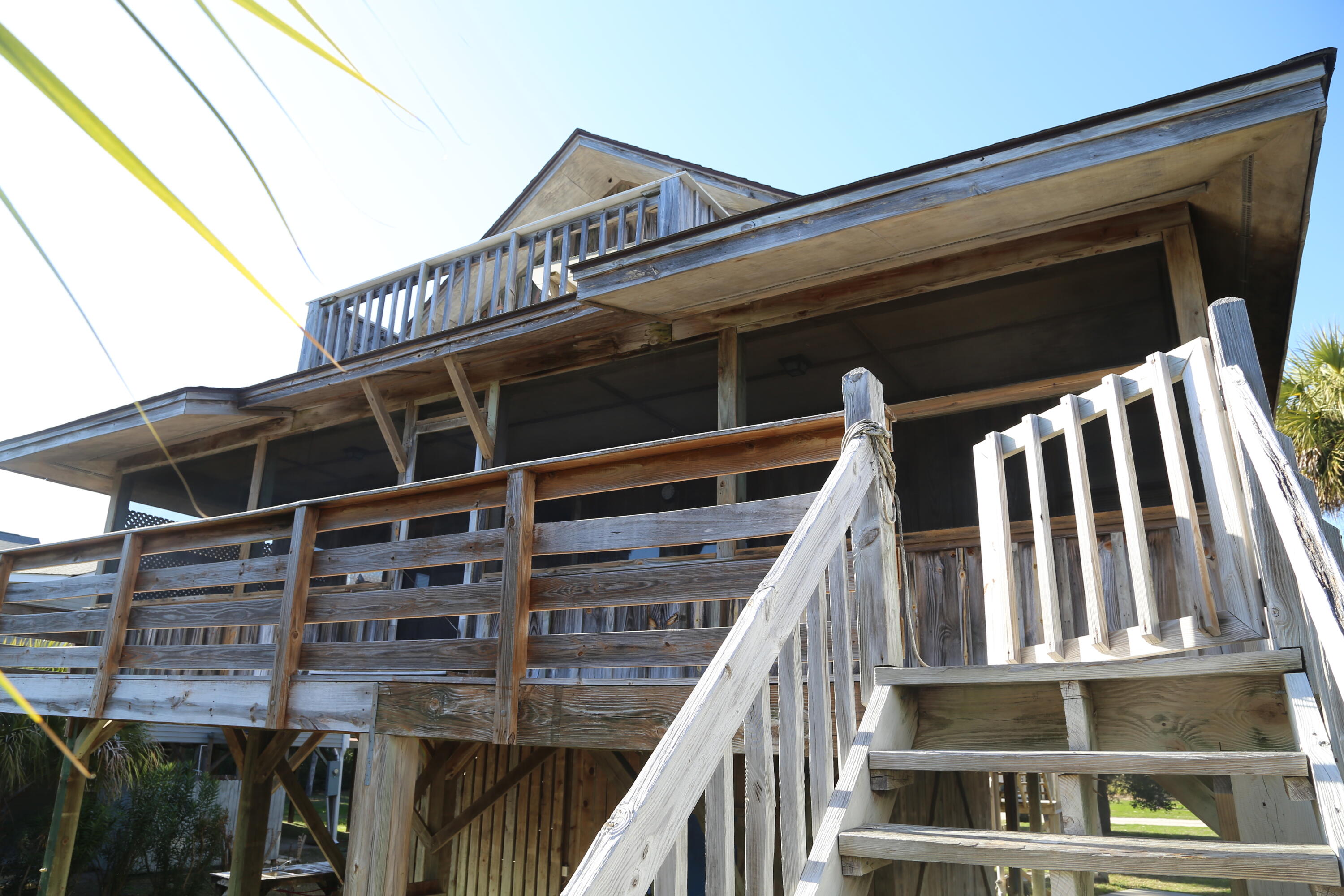 404 Pompano Street