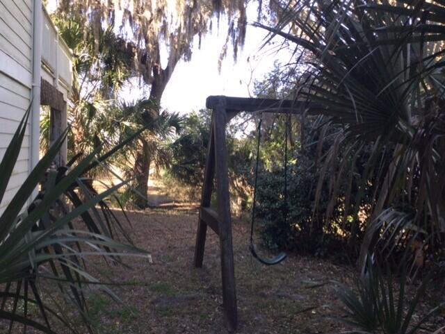 1001 Jungle Shores Drive Unit: 1/4  Share Interval