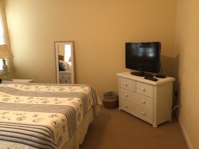 1001 Jungle Shores Drive Unit: 1/4  Share Interval