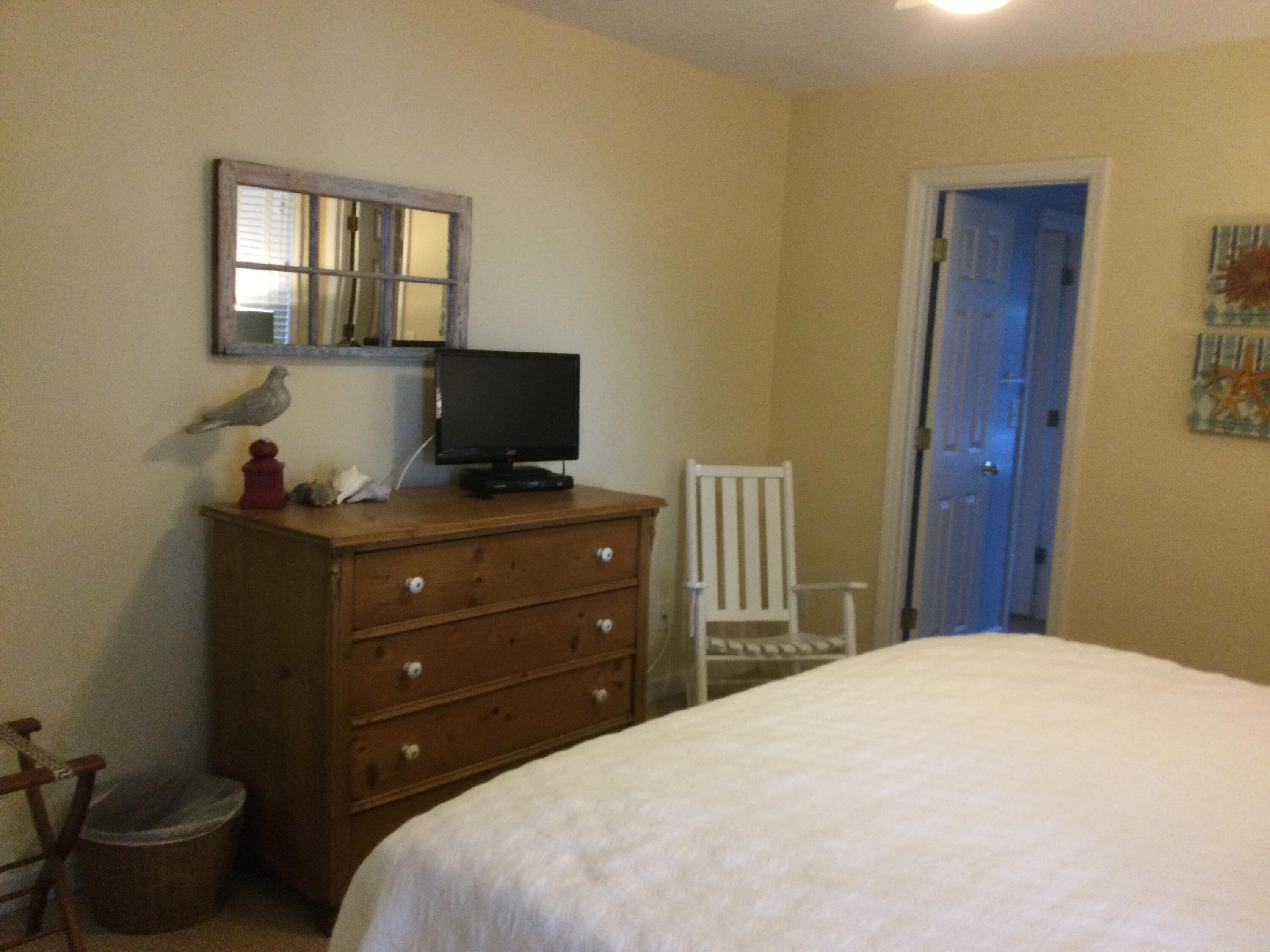 1001 Jungle Shores Drive Unit: 1/4  Share Interval