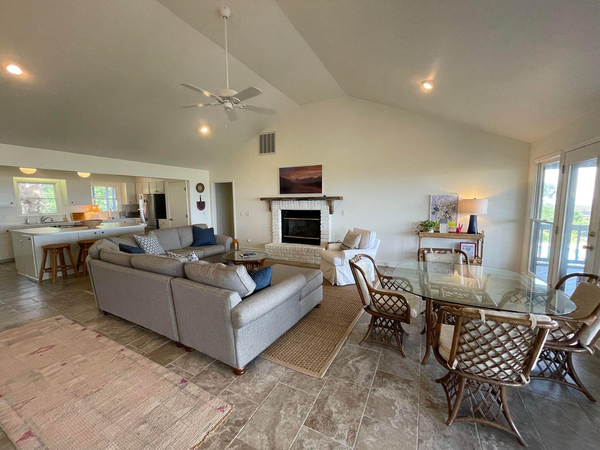 3330 Palmetto Boulevard