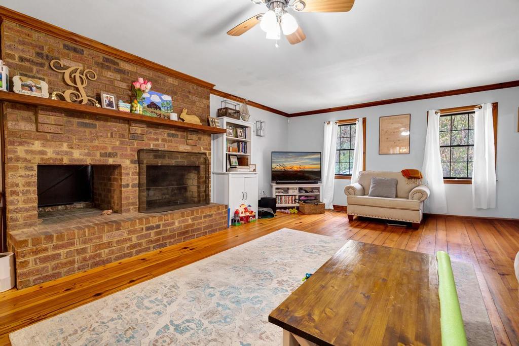 8262 Fairview Nursery Road