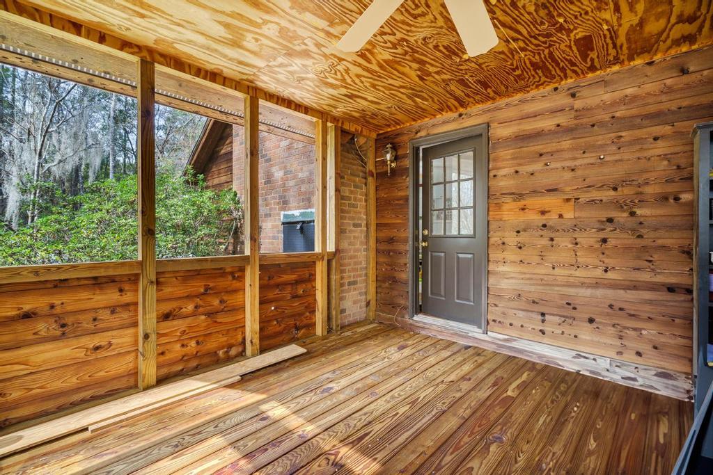 8262 Fairview Nursery Road