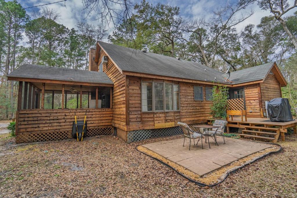 8262 Fairview Nursery Road