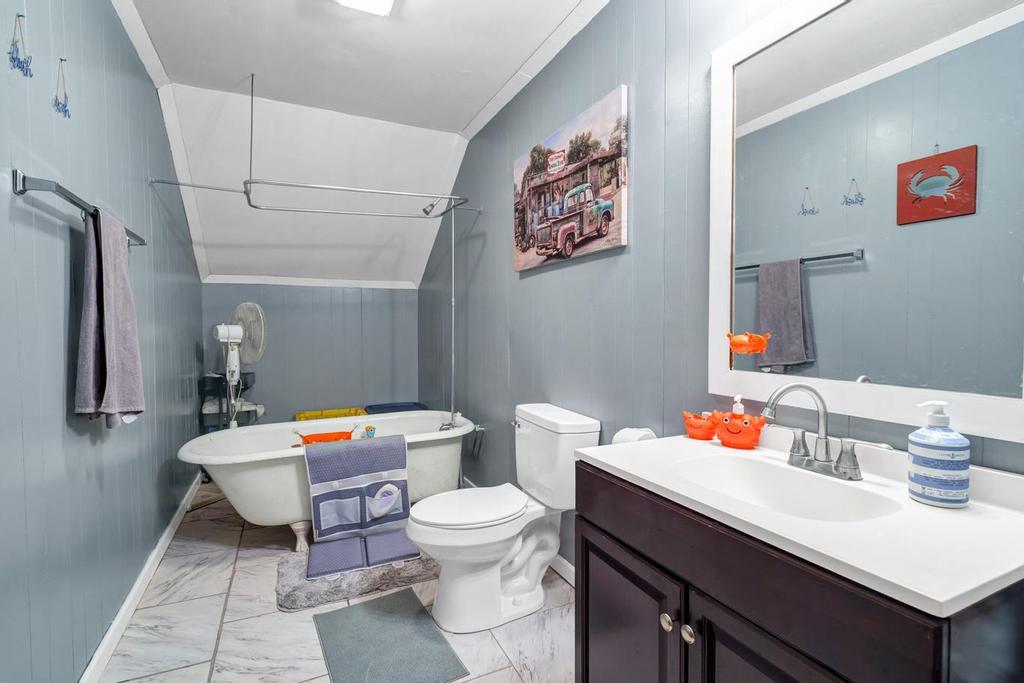 8262 Fairview Nursery Road