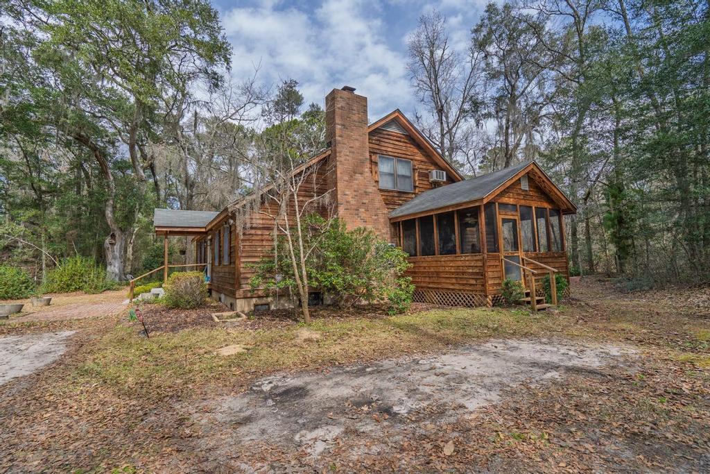 8262 Fairview Nursery Road