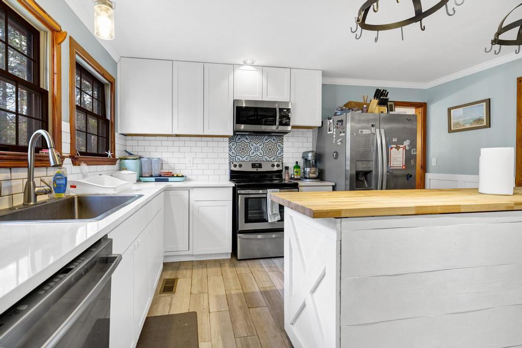 8262 Fairview Nursery Road
