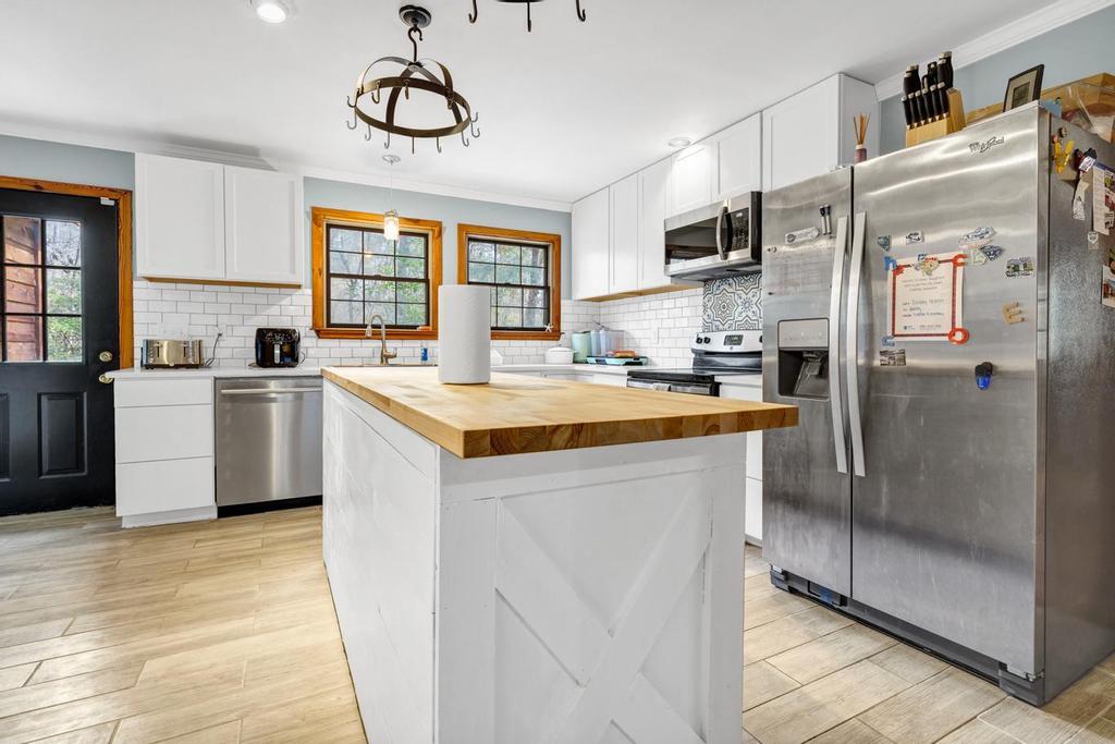 8262 Fairview Nursery Road