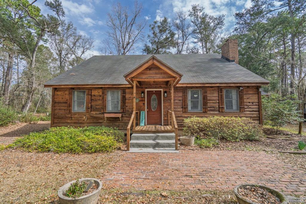 8262 Fairview Nursery Road