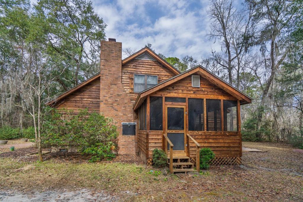 8262 Fairview Nursery Road
