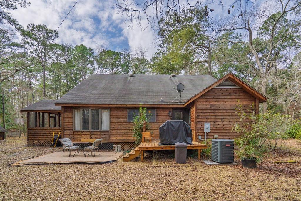 8262 Fairview Nursery Road