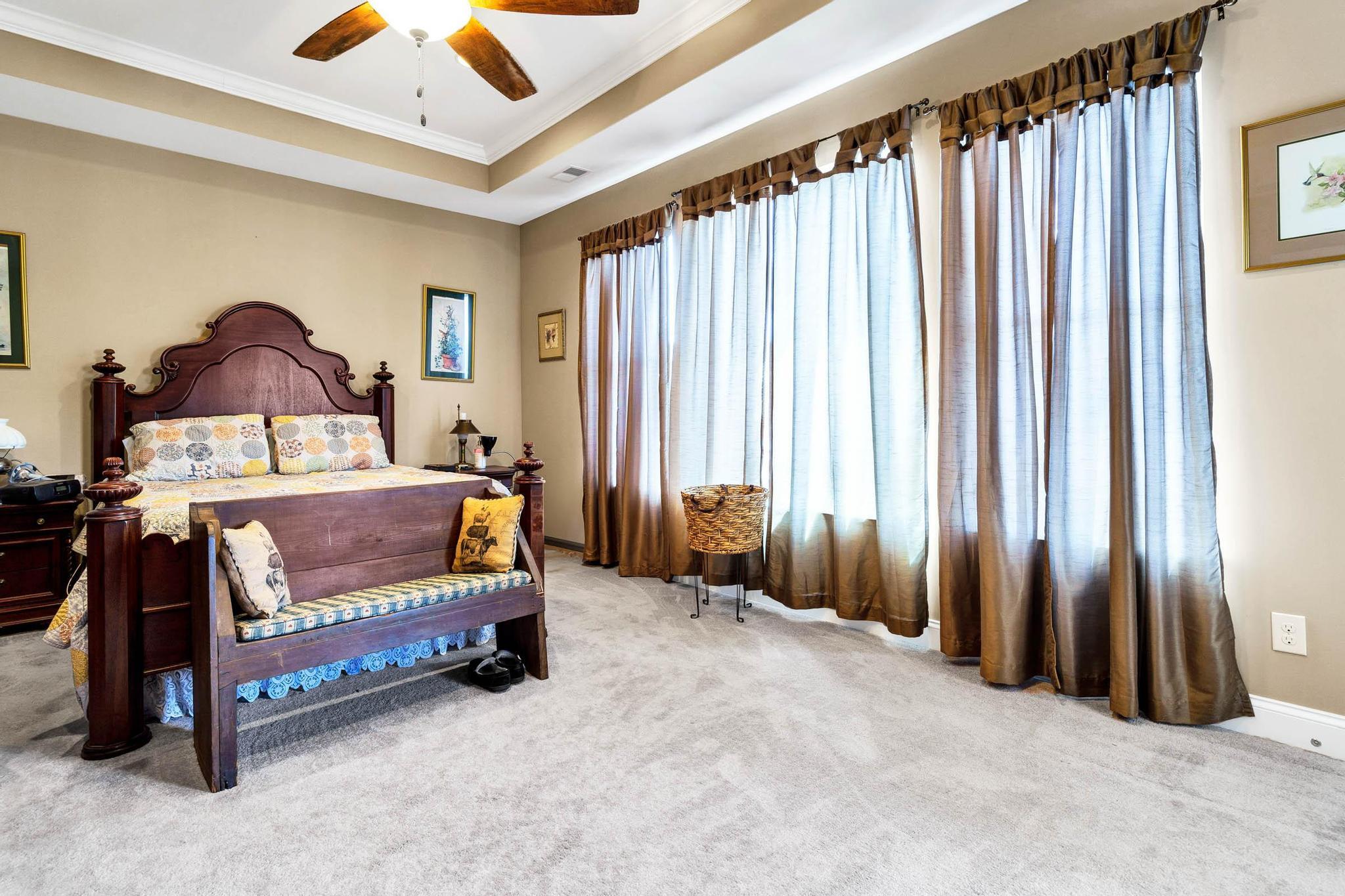 7875 Berry Manor Lane