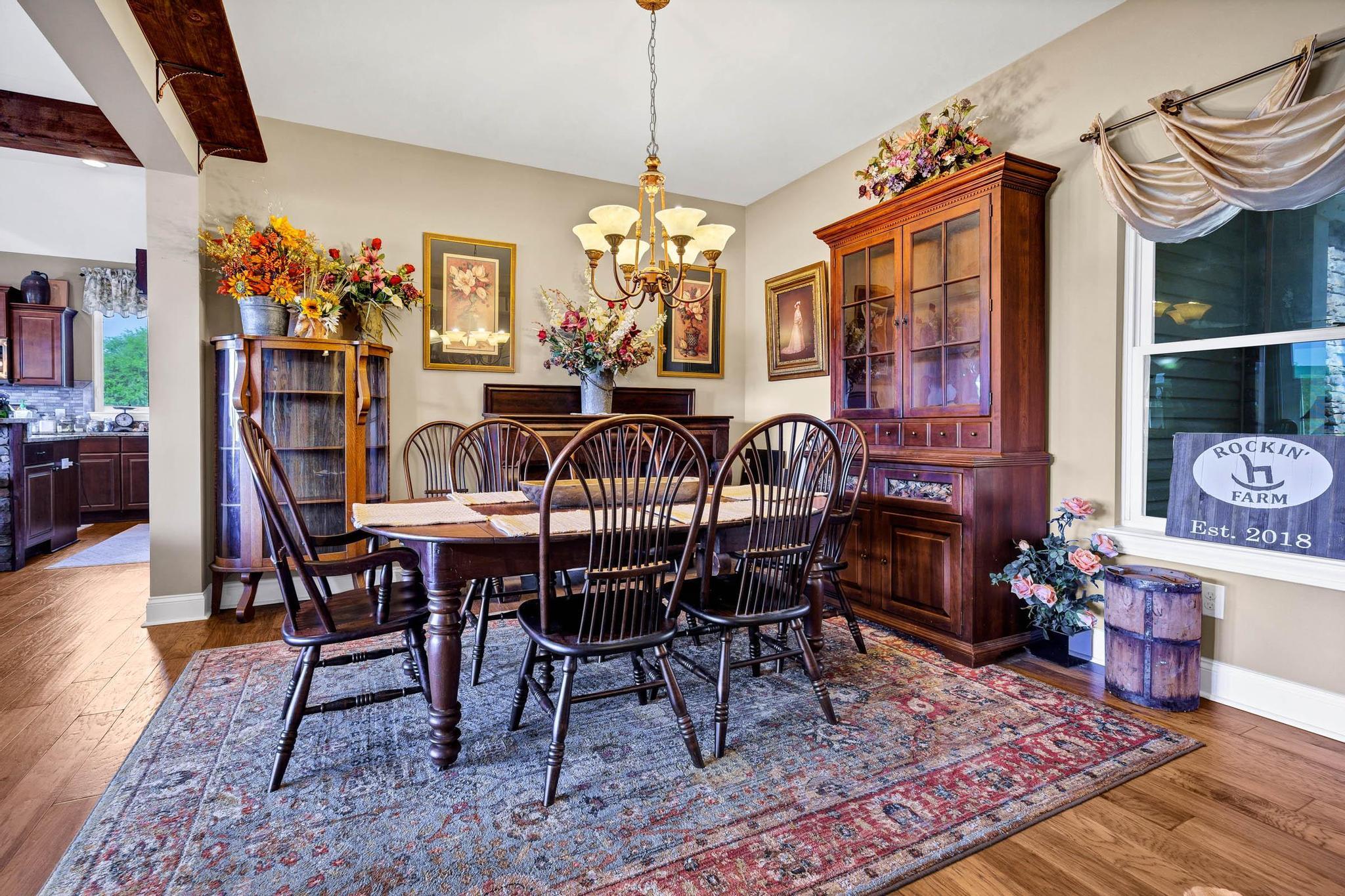 7875 Berry Manor Lane