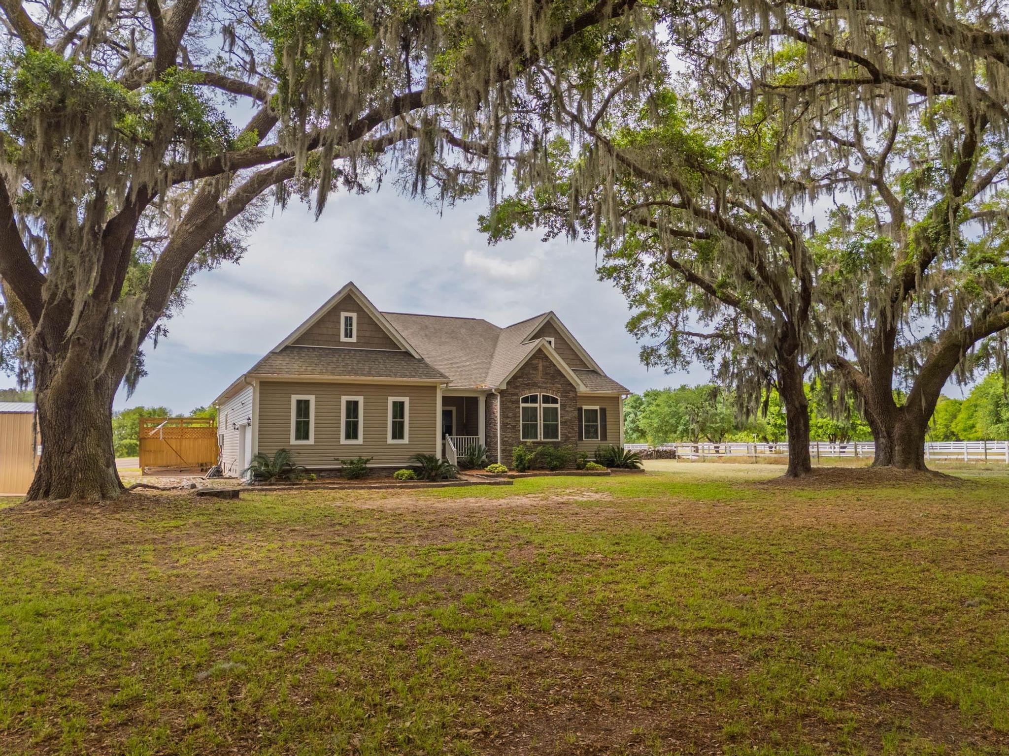 7875 Berry Manor Lane