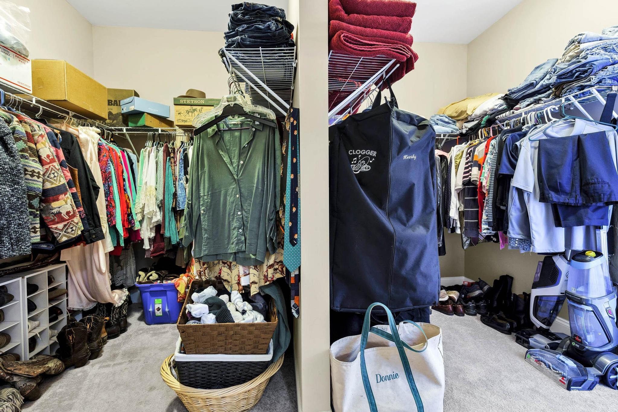 7875 Berry Manor Lane