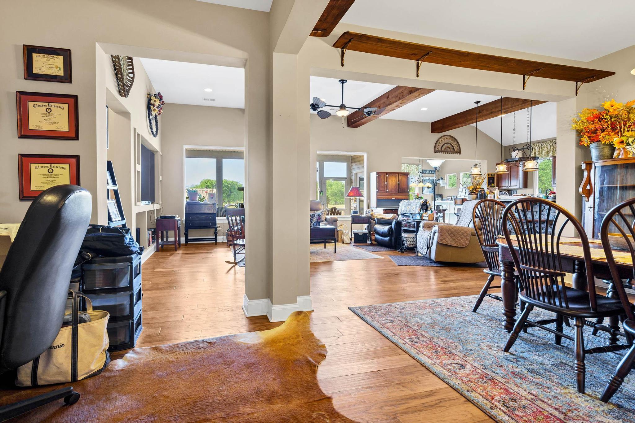7875 Berry Manor Lane
