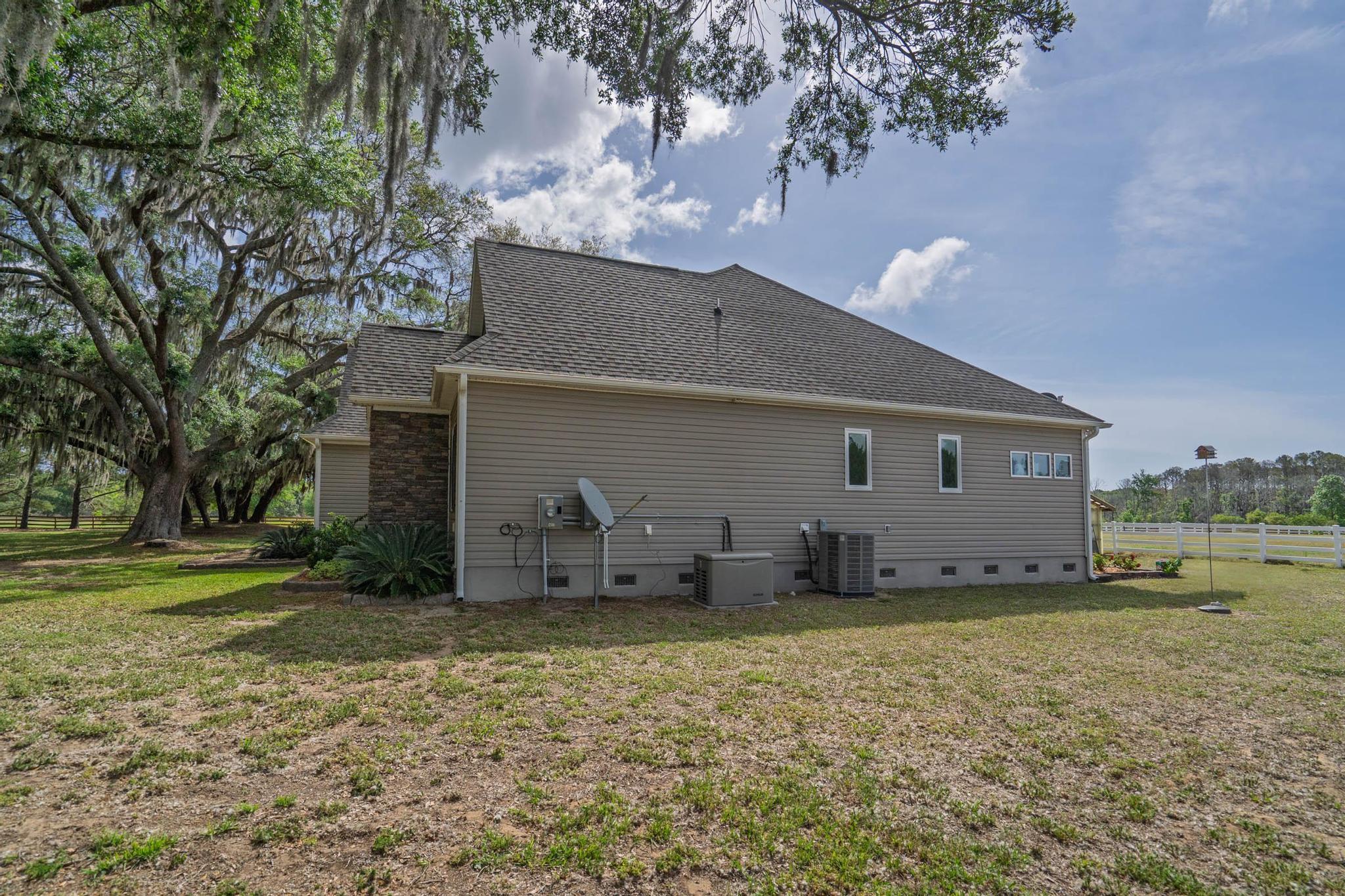 7875 Berry Manor Lane