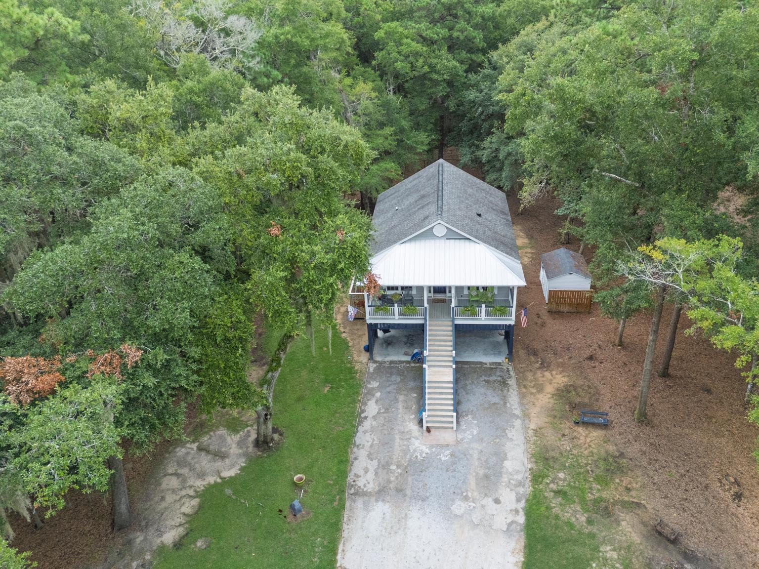 520 Palmetto Pointe Road