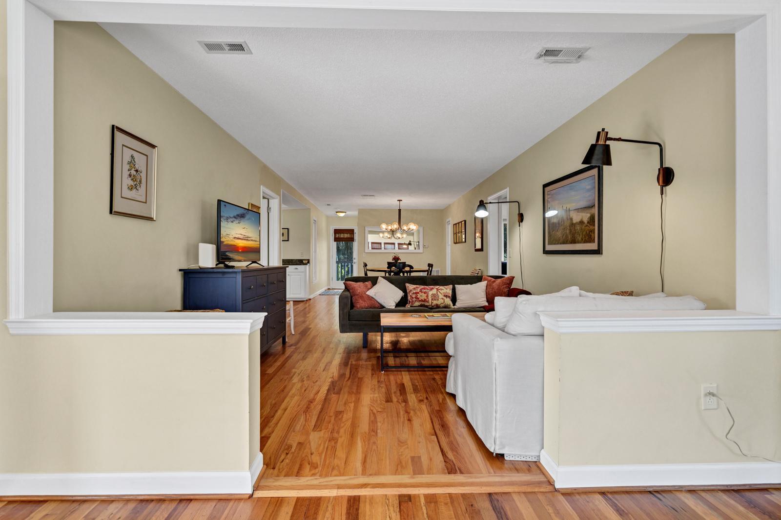 207 Palmetto Boulevard
