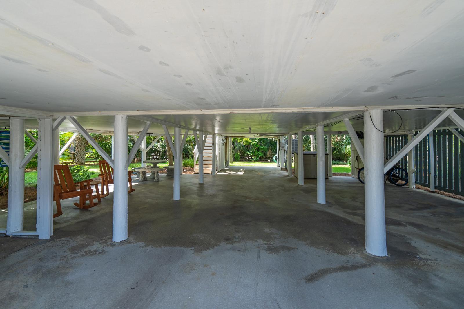 207 Palmetto Boulevard