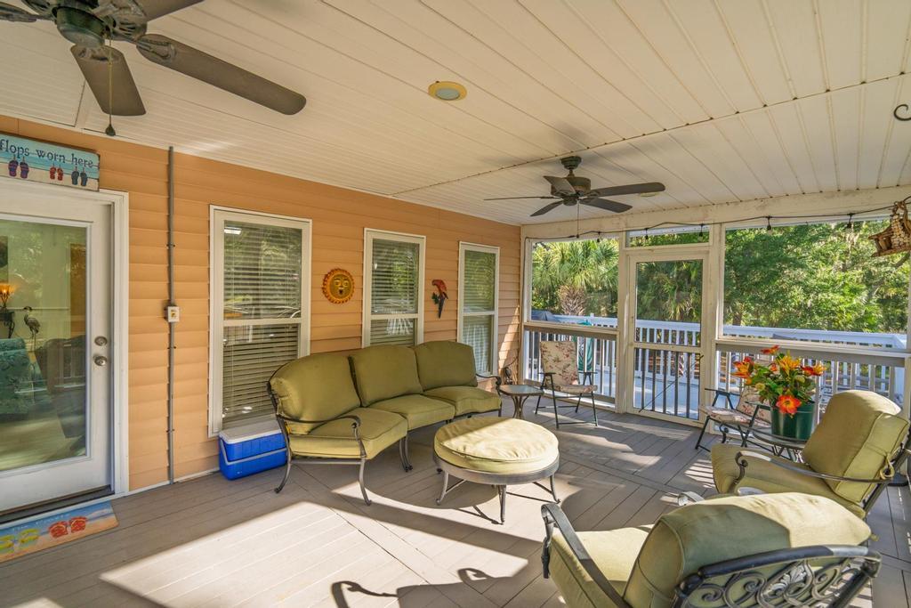 8838 Palmetto Road