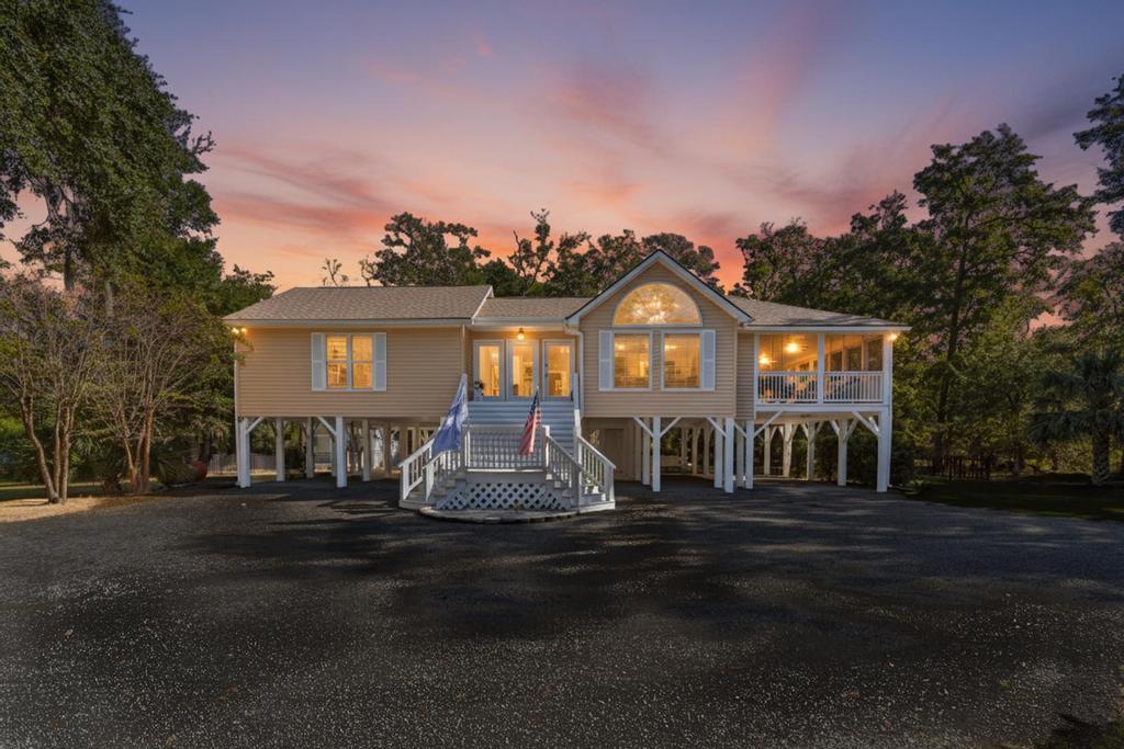 8838 Palmetto Road