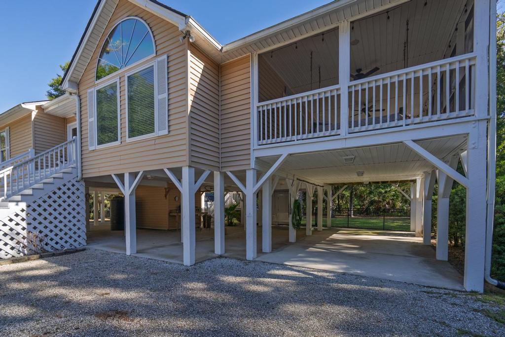 8838 Palmetto Road